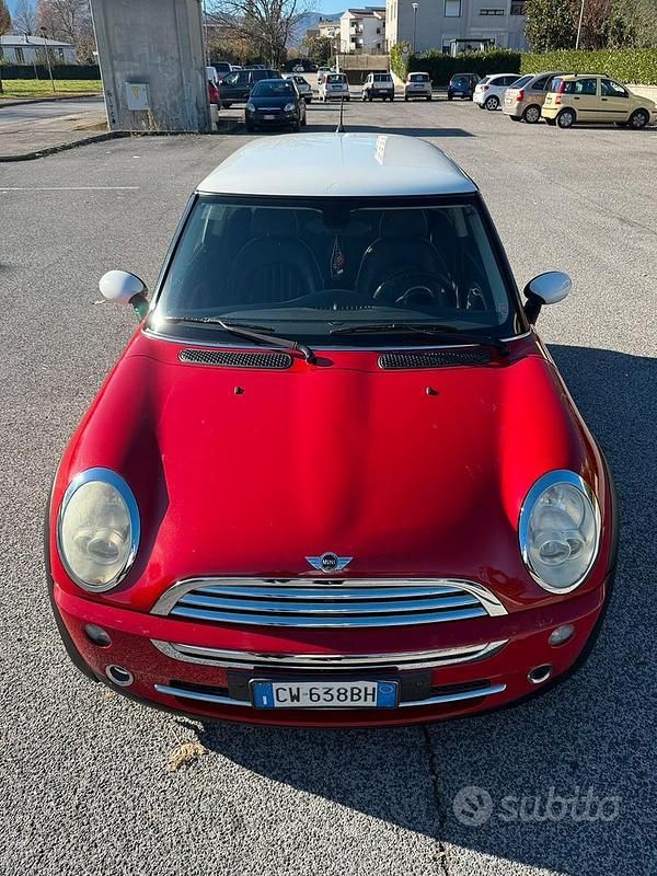 Usata 2005 Mini Cooper Due volumi | 3500 € (Buon prezzo) - Immagine 1/4