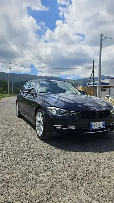 Begagnad BMW 330 258 HK (189 kW) 2014 Blå Kombi