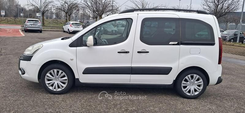 Occasion Citroën Berlingo Seduction 114 ch (83 kW) 2012 Blanc Monospace