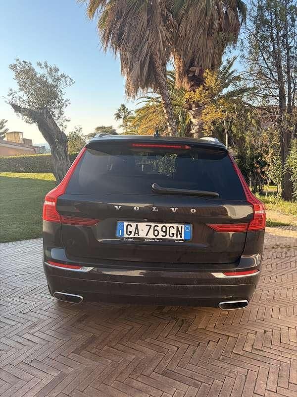 Usata Volvo XC60 Inscription 197 CV (144 kW) 2020 Nero SUV