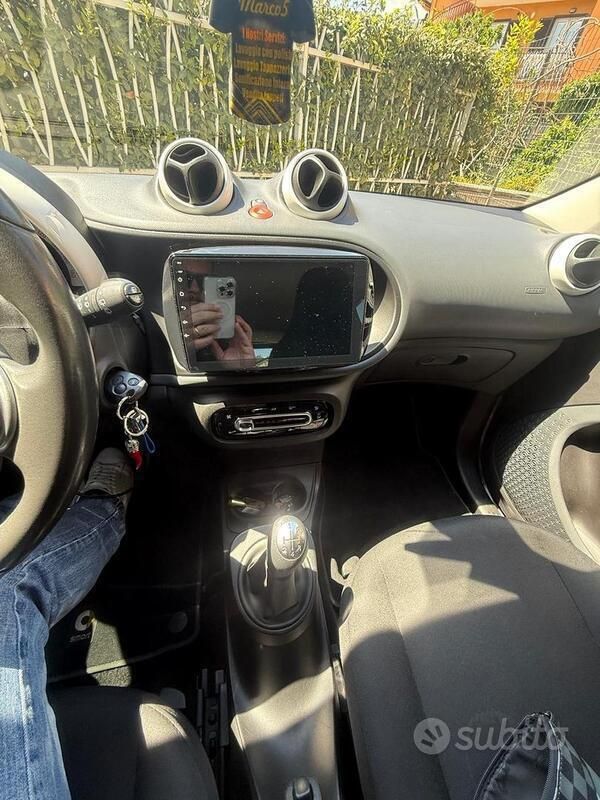 Usata Smart ForFour 71 CV (52 kW) 2019 Bianco Utilitaria