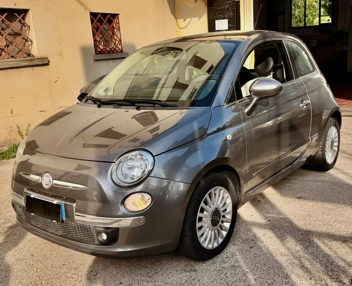 Usata Fiat 500 75 CV (55 kW) 2009 Grigio Cabrio