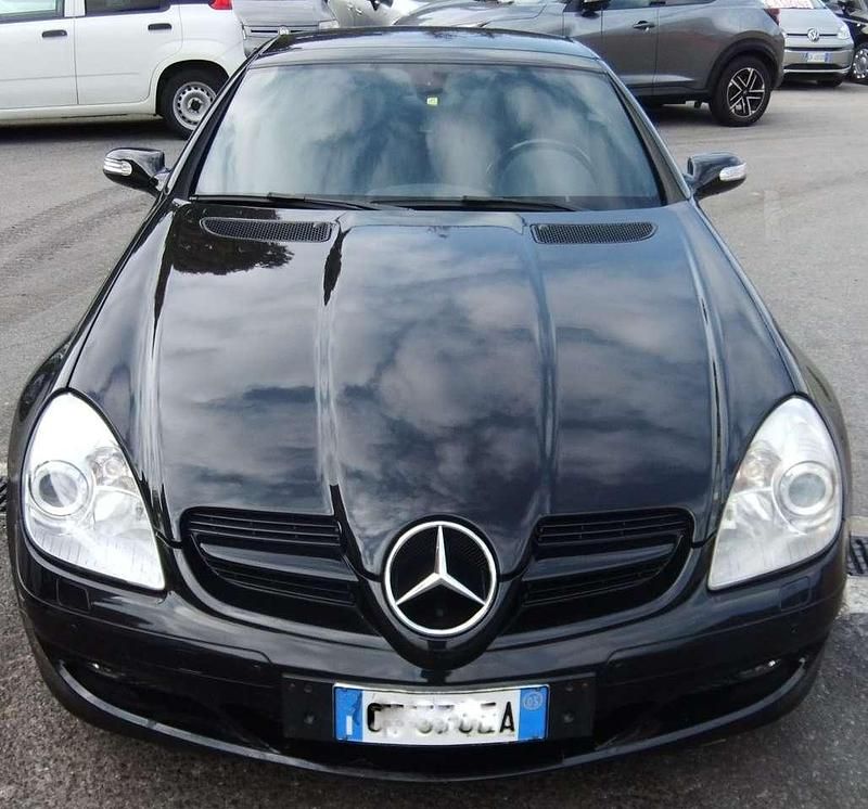 Usata Mercedes SLK200 163 CV (119 kW) 2004 Nero Cabrio