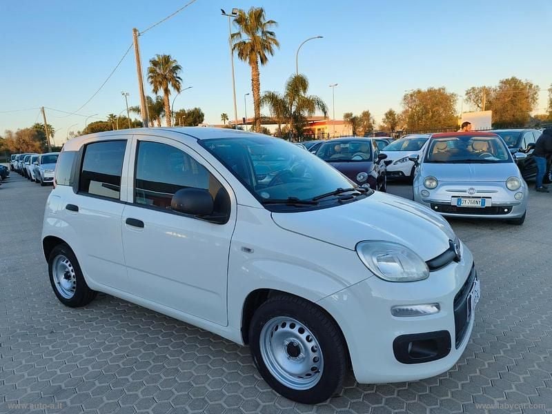 Usata Fiat Panda Pop 69 CV (50 kW) 2015 Bianco Furgone