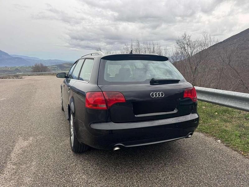 Usata Audi A4 Ambiente 170 CV (125 kW) 2006 Nero Station wagon