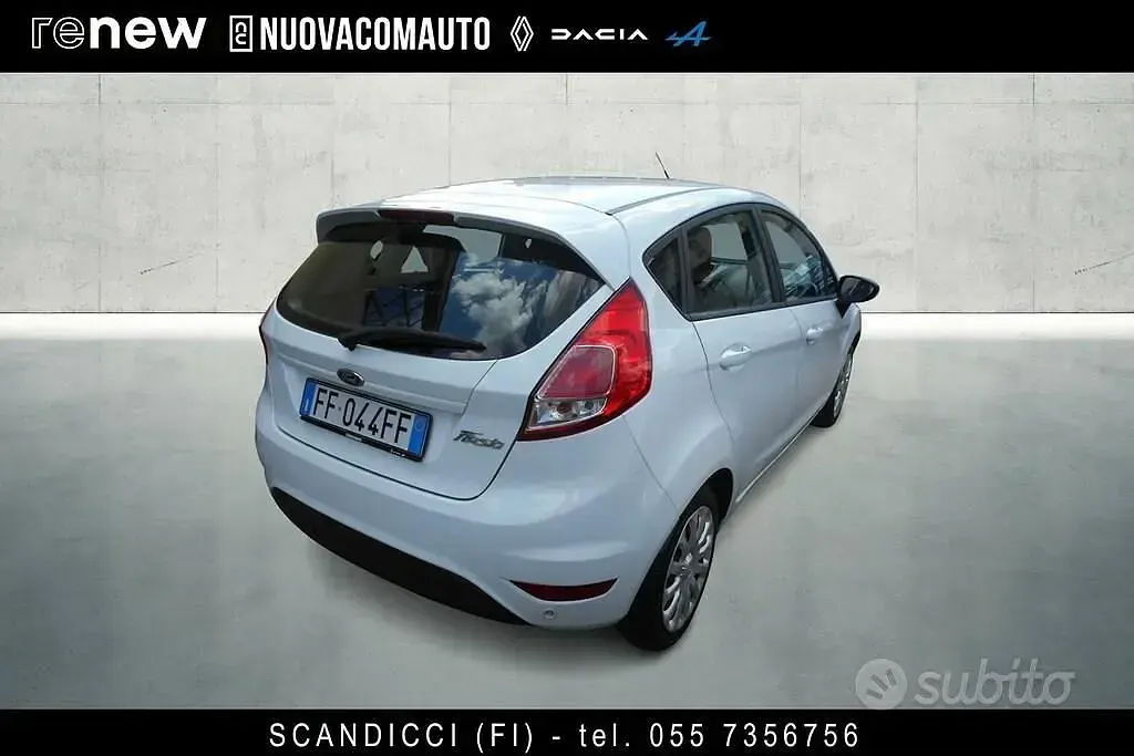 Usata Ford Fiesta 75 CV (55 kW) 2016 Bianco Utilitaria