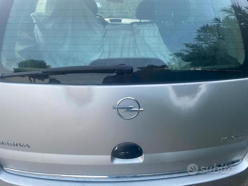 Usata Opel Meriva 2008 Grigio Monovolume