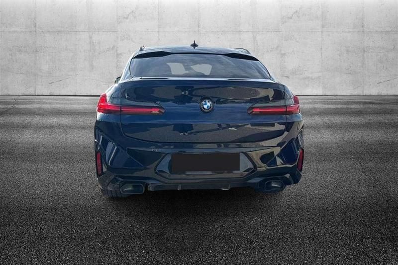 Usata BMW X4 M Sport 286 CV (210 kW) 2024 Blu/azzurro SUV
