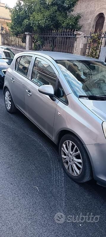 Usata Opel Corsa Enjoy 2009 Grigio Utilitaria
