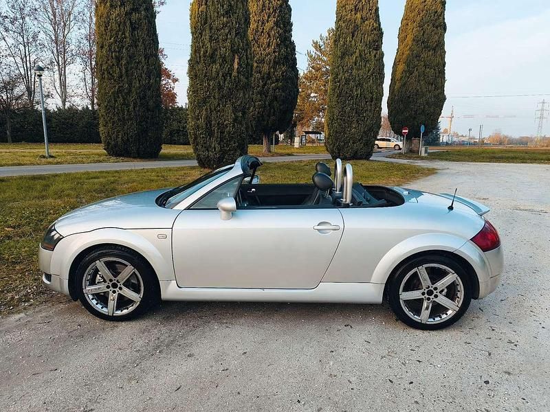 Usata Audi TT Roadster 179 CV (131 kW) 2000 Other Cabrio
