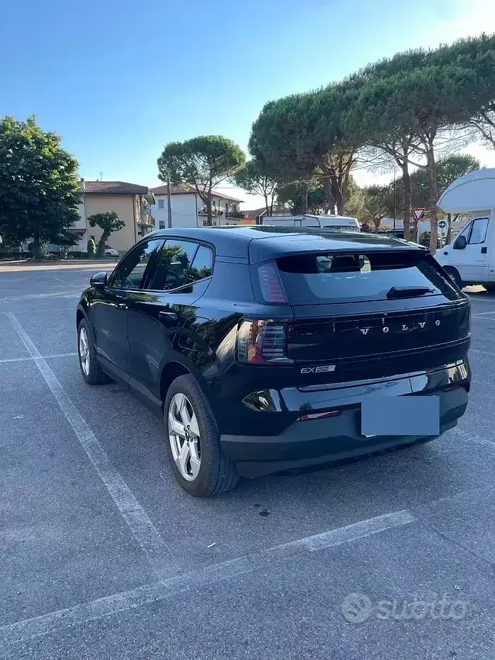 Nuova Volvo EX30 75 kW (102 CV) 2026 Nero SUV