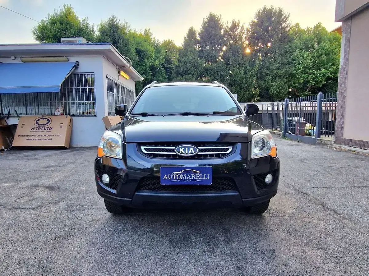 Usata Kia Sportage Active 140 CV (102 kW) 2010 Nero SUV