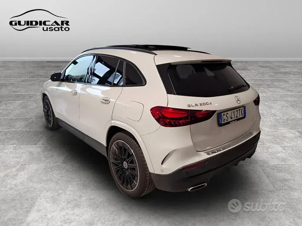 Usata Mercedes GLA200 AMG Line Premium 150 CV (110 kW) 2024 Bianco SUV