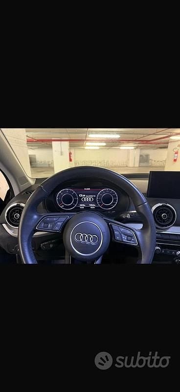 Usata Audi Q2 Ambiente 150 CV (110 kW) 2022 Grigio SUV