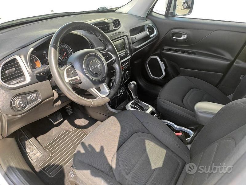 Usata Jeep Renegade Limited 140 CV (102 kW) 2015 Bianco SUV