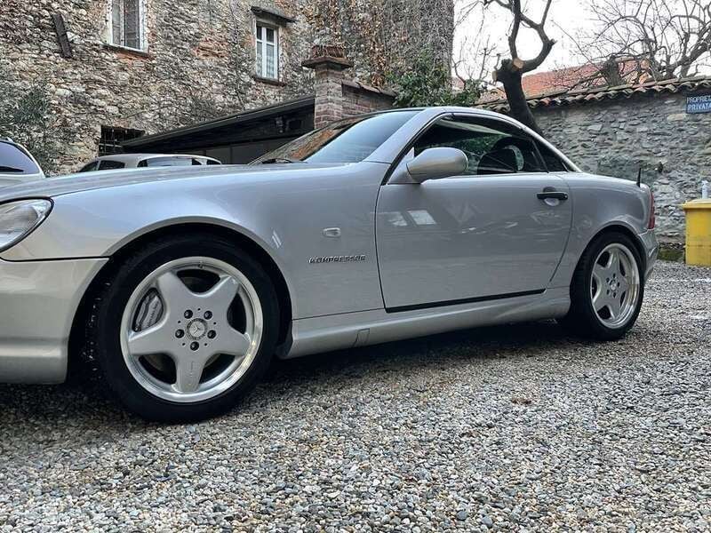 Usata Mercedes SLK230 AMG 193 CV (141 kW) 1999 Cabrio