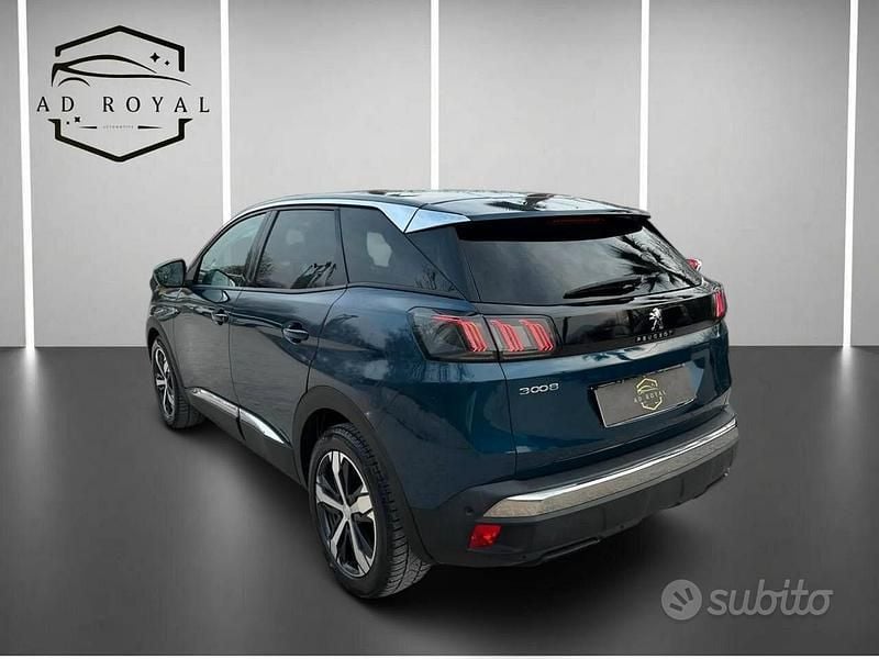 Usata Peugeot 3008 Allure 130 CV (95 kW) 2022 Blu SUV