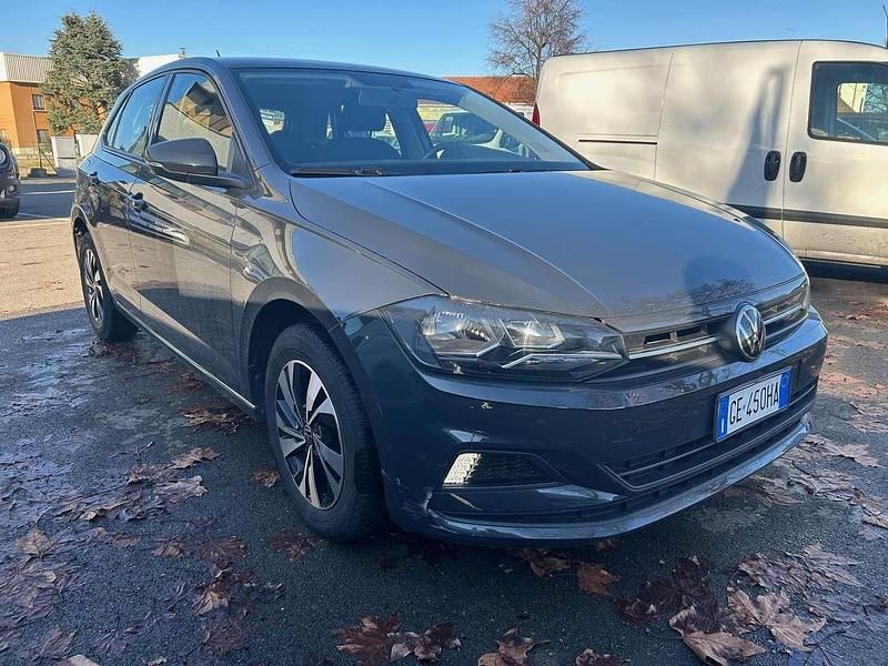 Usata VW Polo Comfortline 80 CV (58 kW) 2021 Grigio Utilitaria