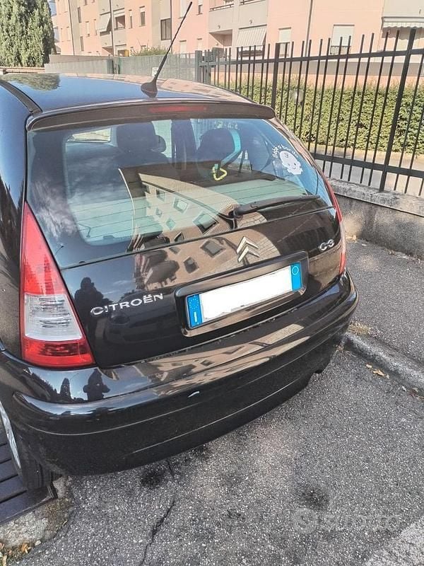 Usata Citroën C3 60 CV (44 kW) 2010 Nero Utilitaria