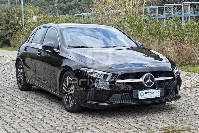 Usata Mercedes A180 116 CV (85 kW) 2022 Nero Berlina