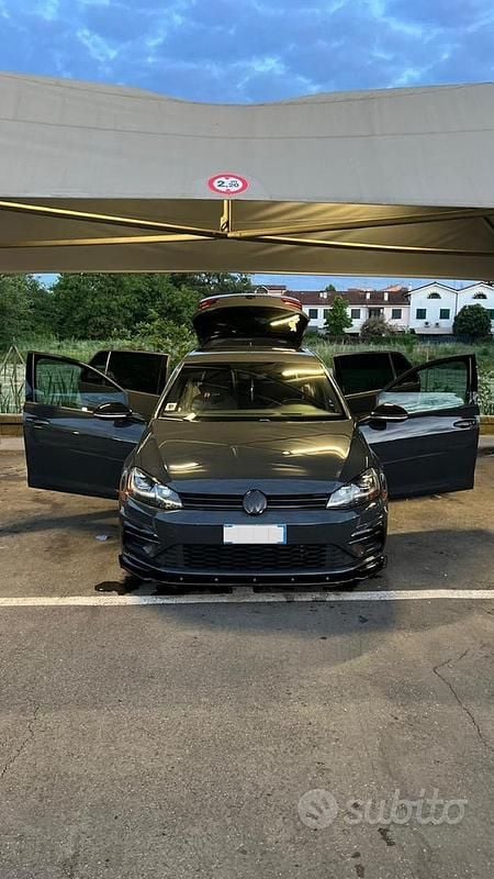 Usata VW Golf VII R-line 2019 Berlina