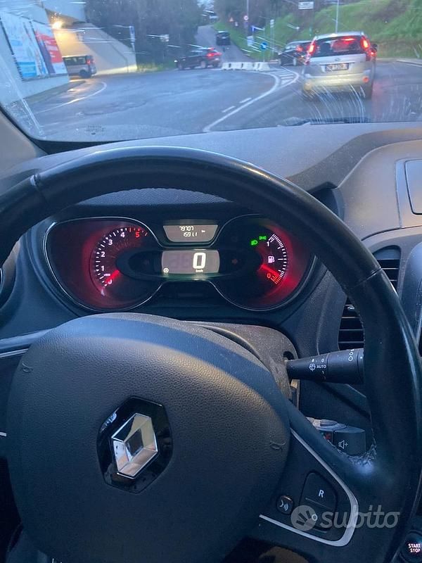 Usata Renault Captur 90 CV (66 kW) 2018 SUV