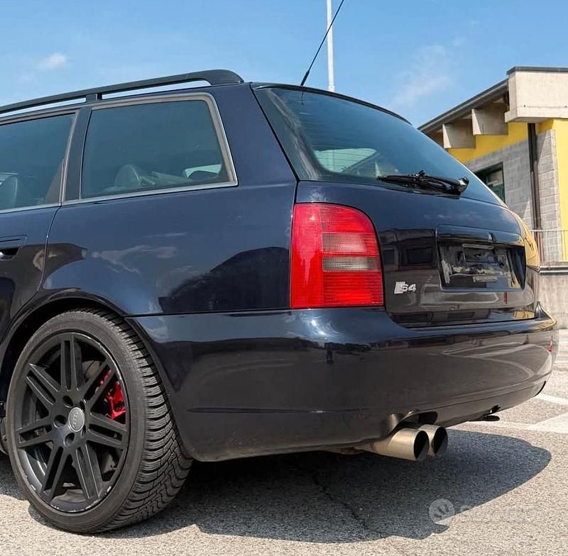 Usata Audi S4 350 CV (257 kW) 1999 Blu Berlina