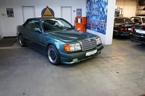 Usata Mercedes E300 220 CV (161 kW) 1992 Verde Cabrio