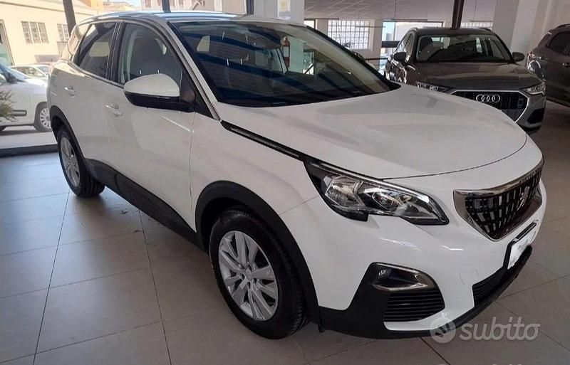 Bianco Usata 2020 Peugeot 3008 SUV | 20.800 € (Cara) - Immagine 1/4