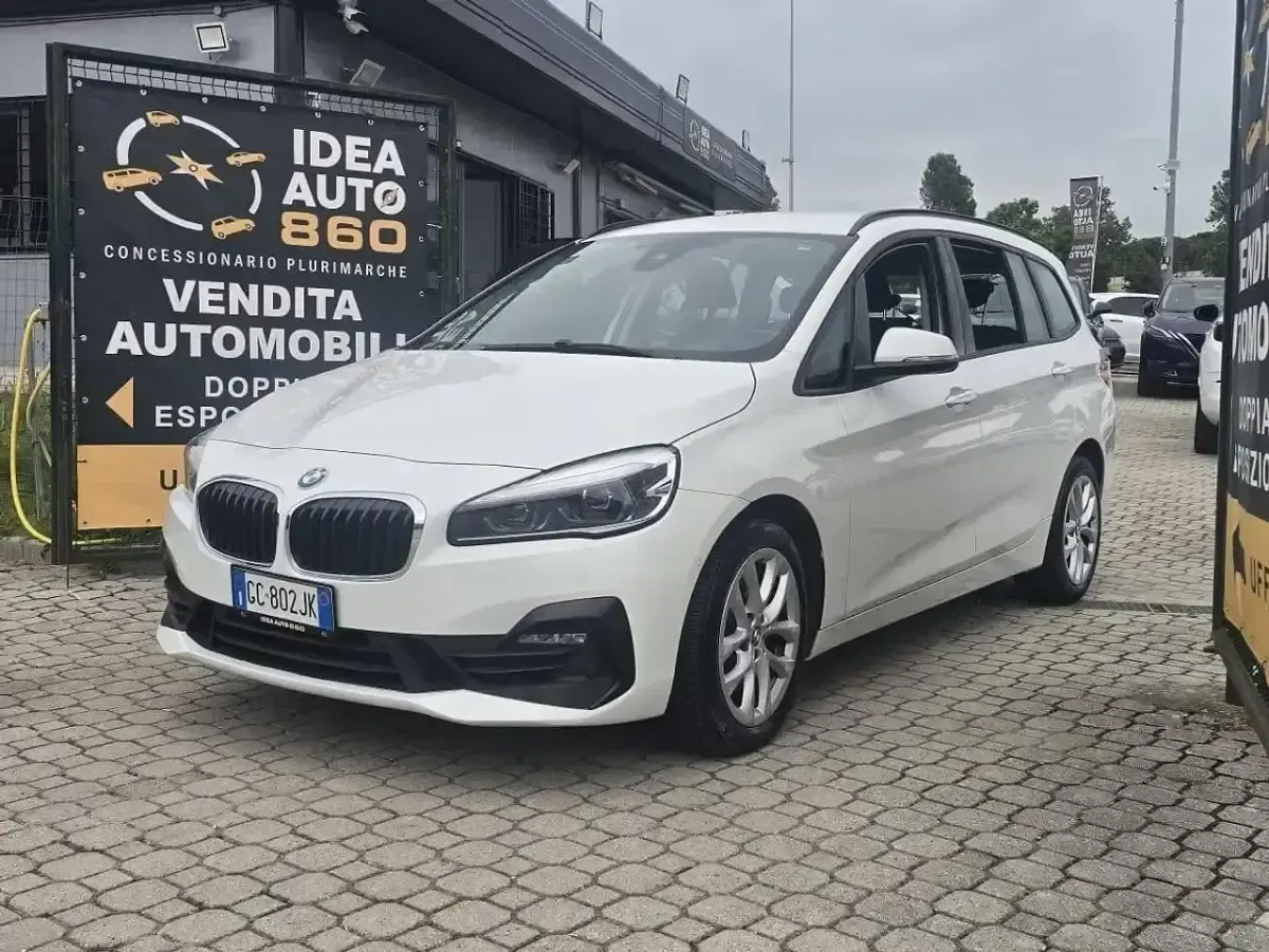 Usata BMW 220 Gran Tourer 190 CV (139 kW) 2020 Bianco Monovolume