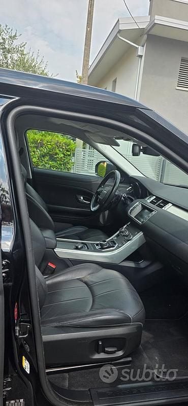 Usata Land Rover Range Rover 150 CV (110 kW) 2018 Nero SUV