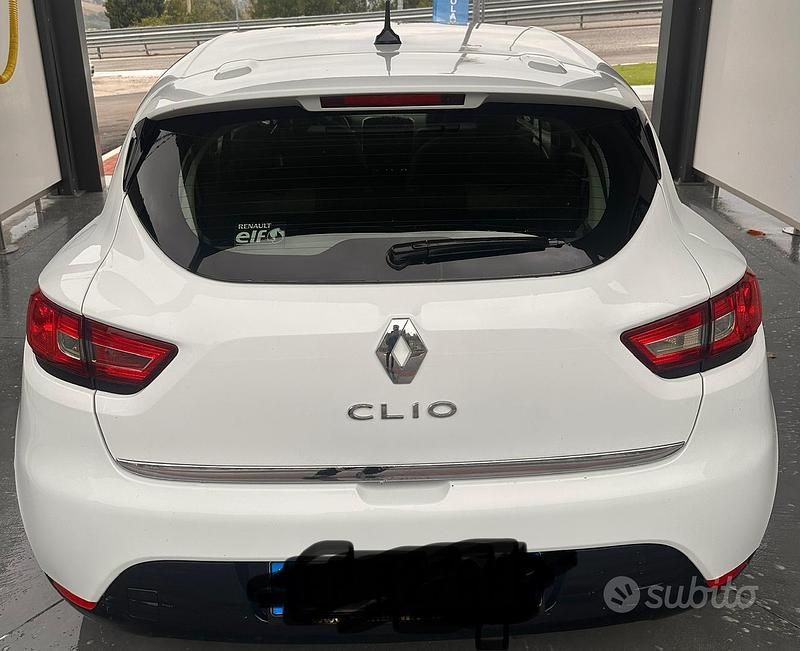 Usata Renault Clio IV 75 CV (55 kW) 2013 Bianco Berlina