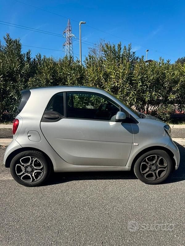 Usata Smart ForFour 2017 Utilitaria