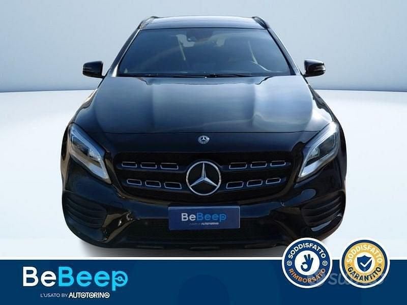 Usata Mercedes GLA200 Edition 136 CV (100 kW) 2019 Bianco metallizzato SUV