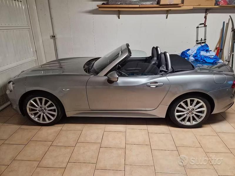 Usata Fiat 124 Spider 2019 Grigio Cabrio
