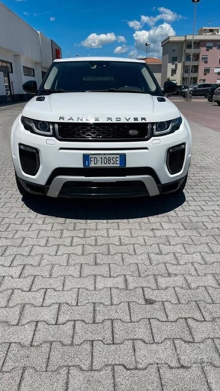Bianco Usata 2016 Land Rover Range Rover evoque Dynamic SUV | 19.000 € (Buon prezzo) - Immagine 1/4