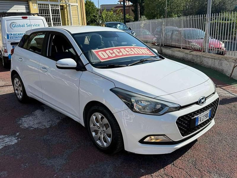 Usata Hyundai i20 75 CV (55 kW) 2017 Other Utilitaria