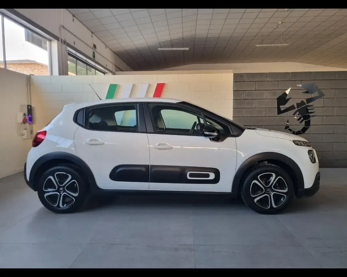 Usata Citroën C3 Feel 83 CV (61 kW) 2020 Nero Utilitaria