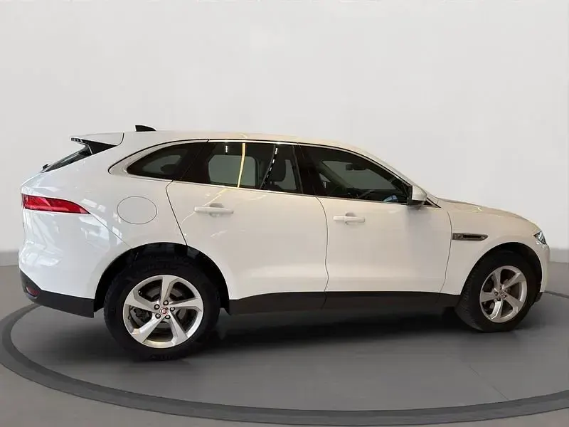 Usata Jaguar F-Pace Prestige 179 CV (131 kW) 2021 Bianco SUV