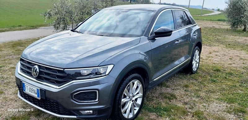 Usata VW T-Roc 115 CV (84 kW) 2019 SUV