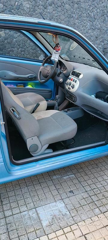 Usata Fiat 600 54 CV (39 kW) 2009 Blu Berlina