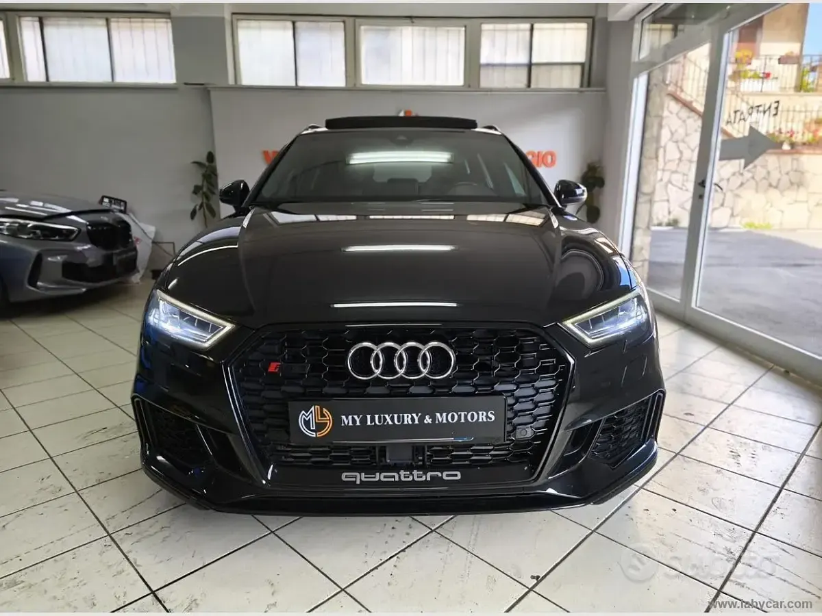 Usata Audi RS3 Ambiente 400 CV (294 kW) 2019 Nero Berlina
