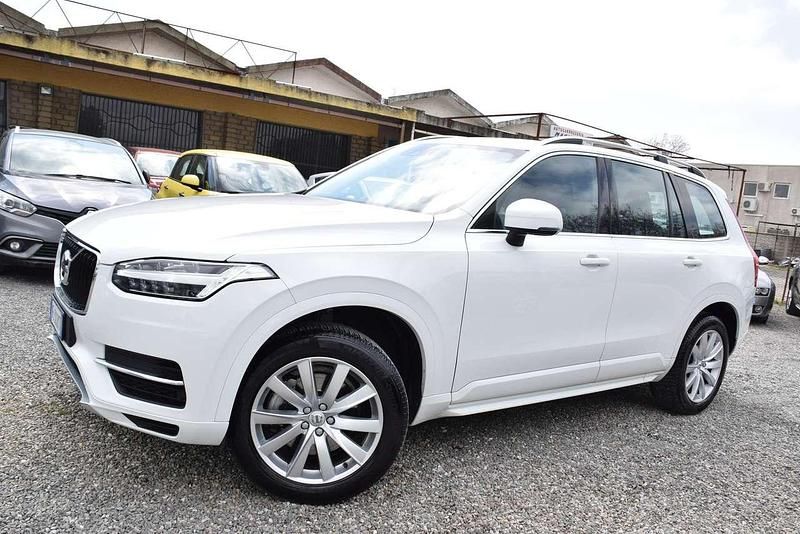 Usata Volvo XC90 Momentum 190 CV (139 kW) 2017 Bianco SUV