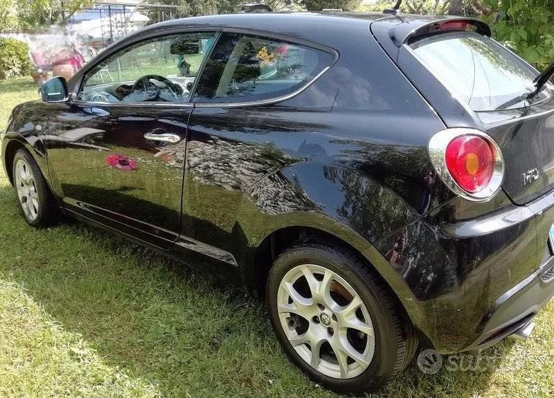 Usata 2008 Alfa Romeo MiTo Due volumi | 2700 € (Super prezzo) - Immagine 1/2