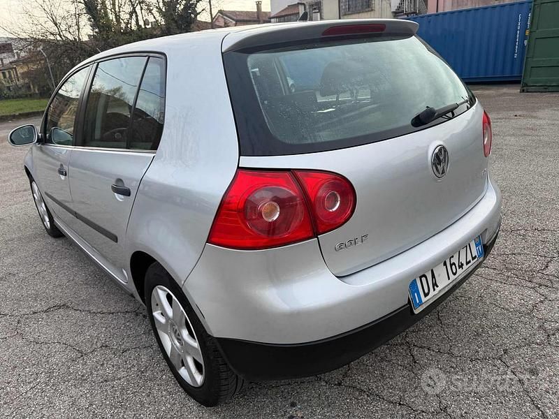Usata VW Golf 169 CV (124 kW) 2006 Grigio Berlina