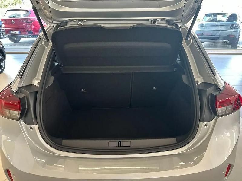 Usata Opel Corsa Edition 75 CV (55 kW) 2023 Argento Utilitaria