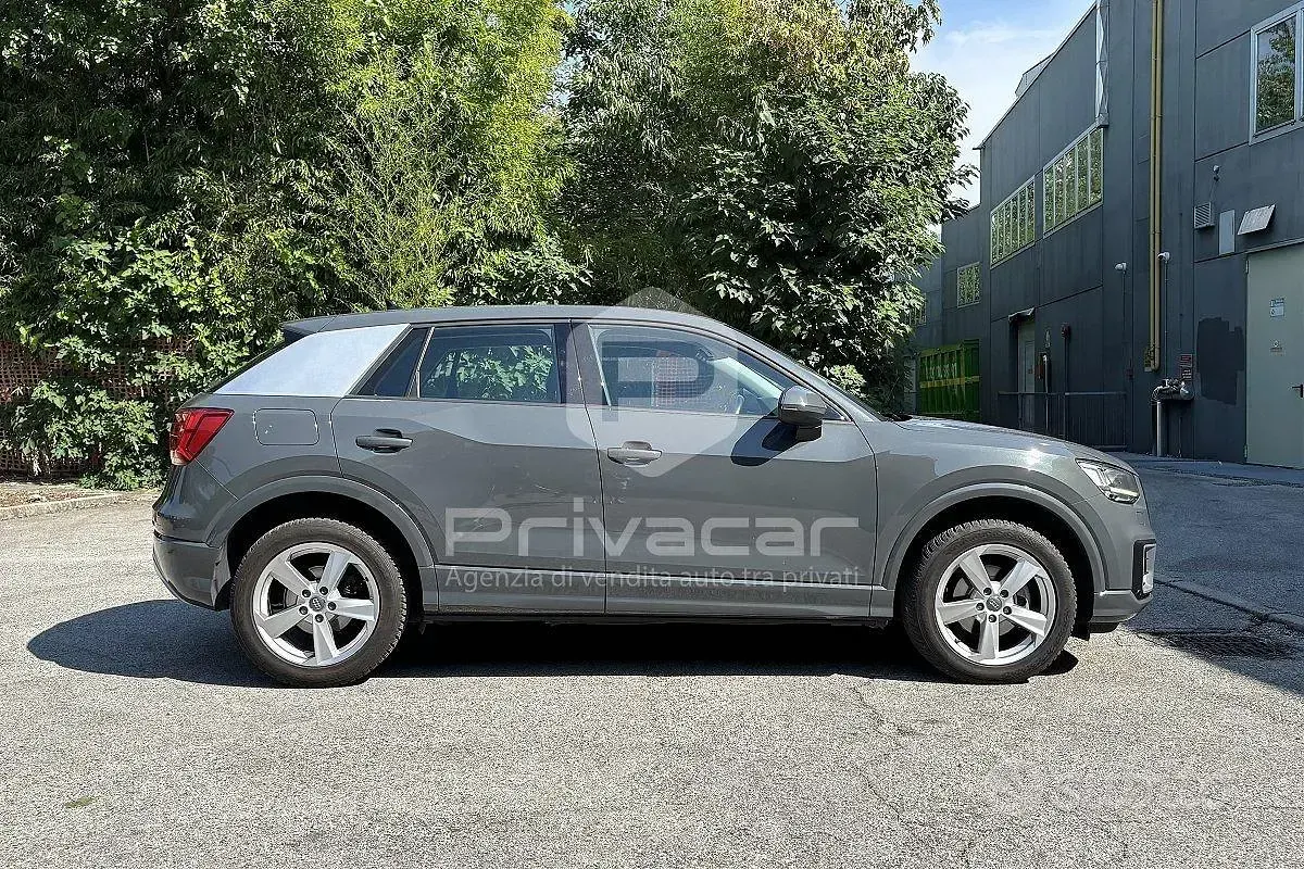 Usata Audi Q2 Ambiente 116 CV (85 kW) 2019 Grigio SUV