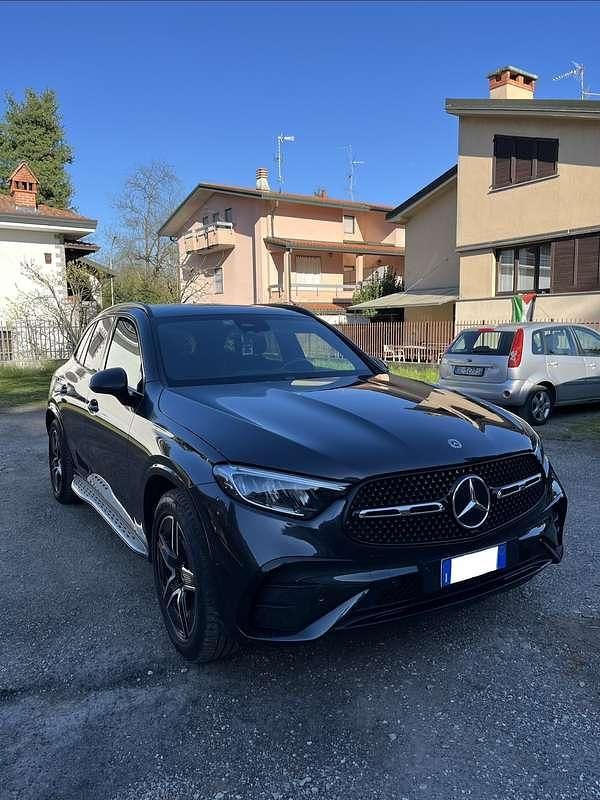 Usata Mercedes GLC200 Advanced Plus 204 CV (150 kW) 2023 SUV
