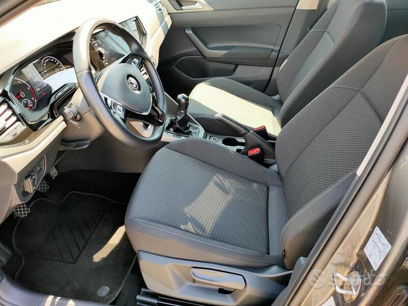 Usata VW Polo Comfortline 80 CV (58 kW) 2019 Grigio Berlina