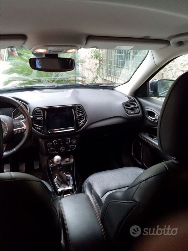 Usata Jeep Compass 120 CV (88 kW) 2018 Blu SUV